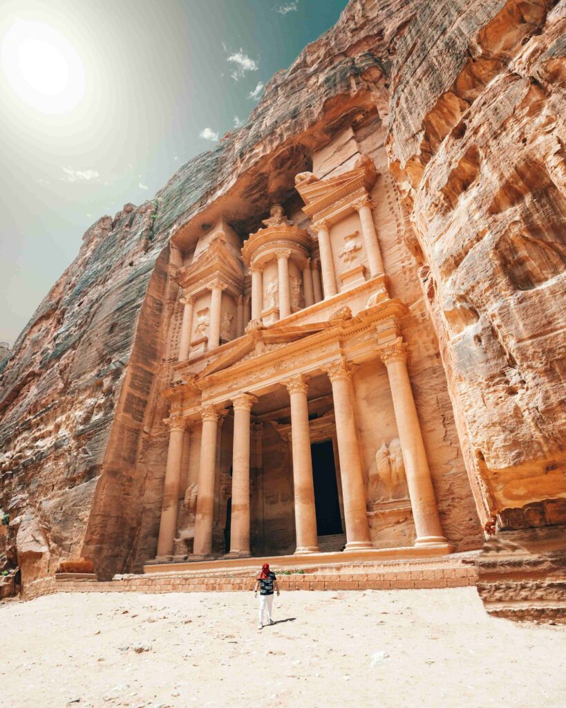 Imagem das ruínas de Petra na Jordânia
